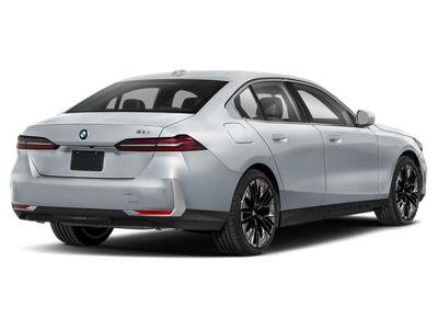 2024 BMW 530i 530i