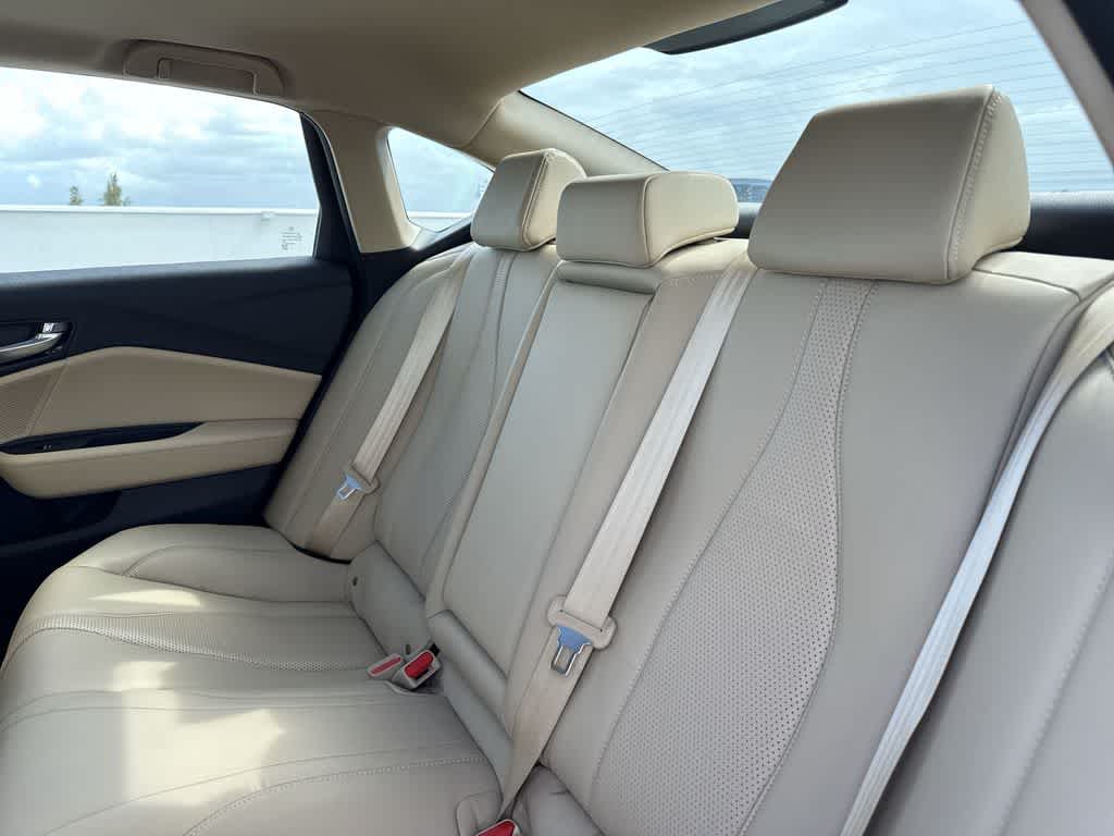 2023 Acura TLX w/Technology Package