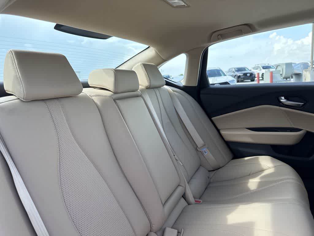 2023 Acura TLX w/Technology Package