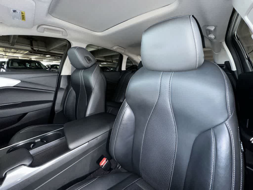2023 Acura TLX w/Technology Package
