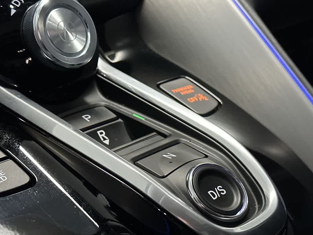 2023 Acura TLX w/Technology Package