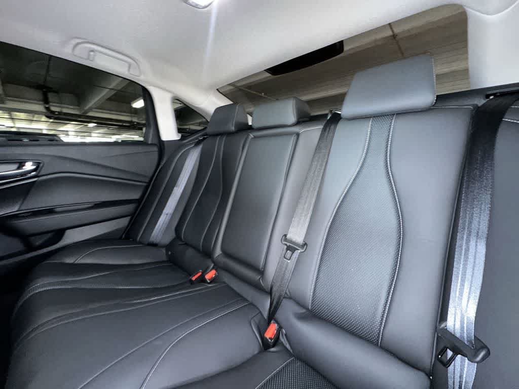 2023 Acura TLX w/Technology Package