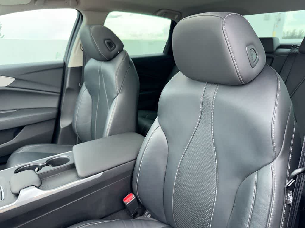 2023 Acura TLX w/Technology Package