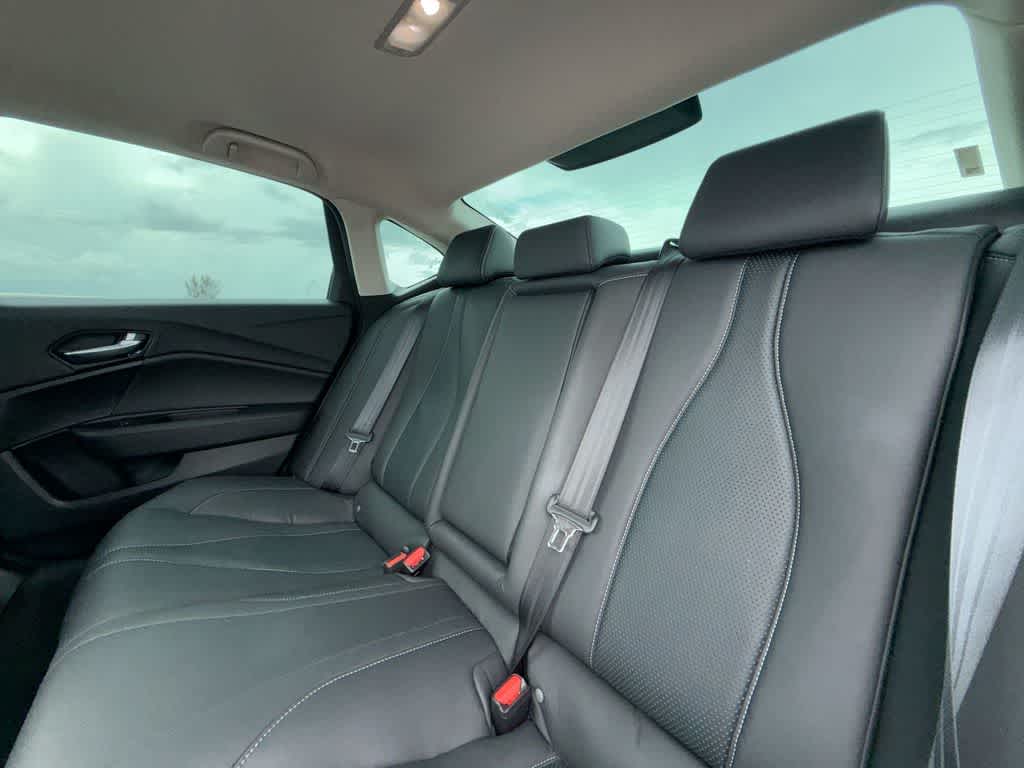 2023 Acura TLX w/Technology Package