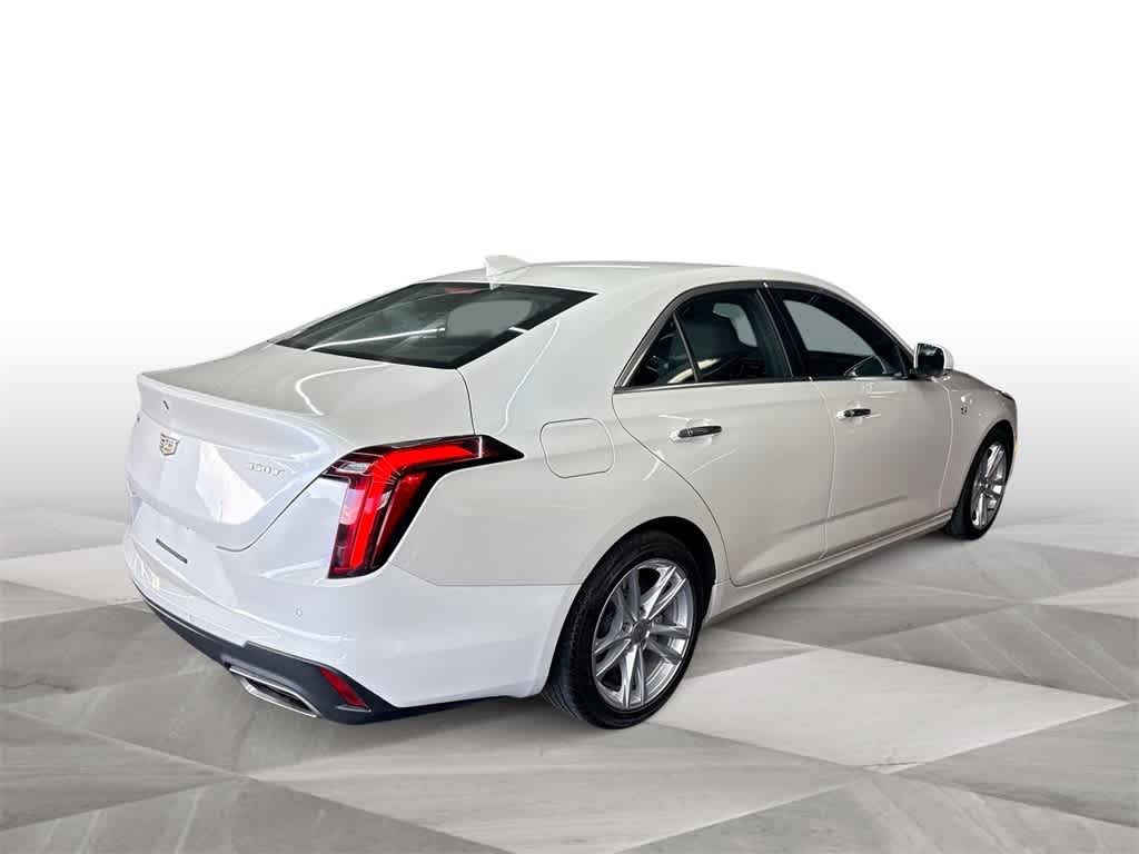 2024 Cadillac CT4 Luxury