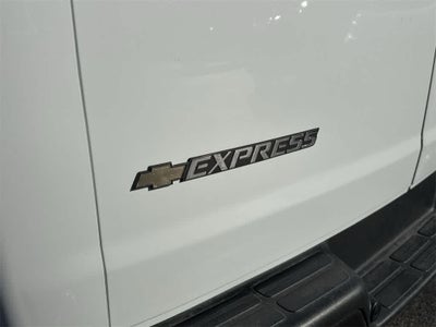 2025 Chevrolet Express RWD 2500 155"
