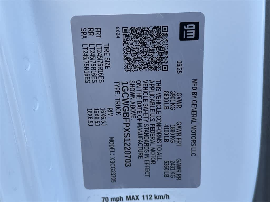 2025 Chevrolet Express RWD 2500 155"