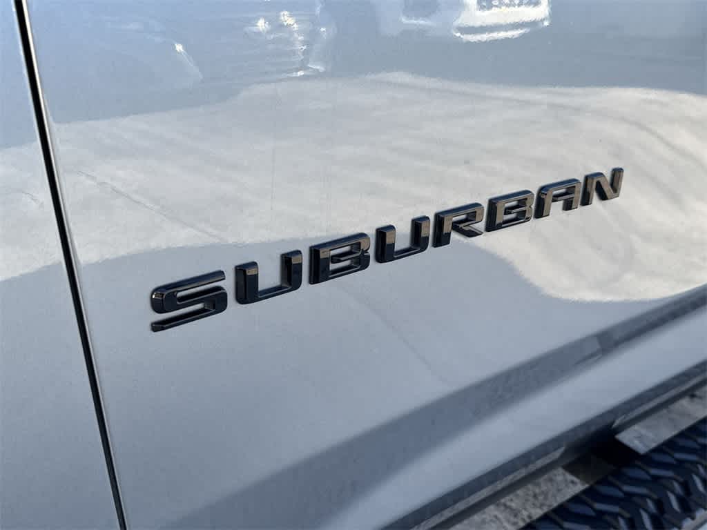 2025 Chevrolet Suburban Z71