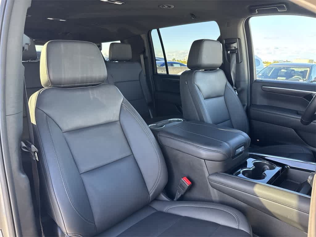 2025 Chevrolet Suburban Z71