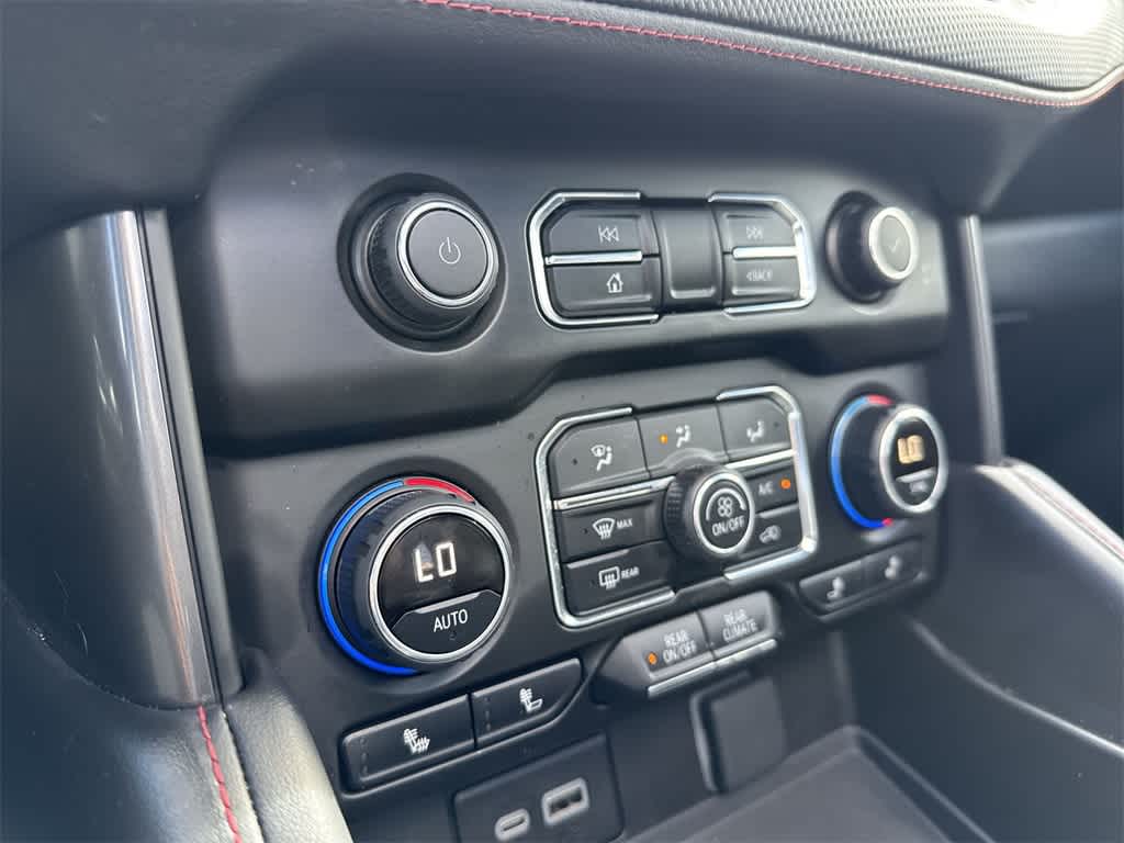 2024 Chevrolet Tahoe RST