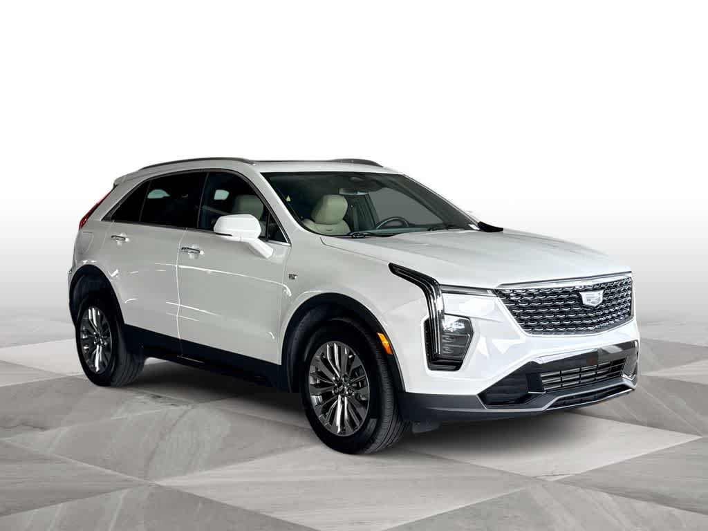 2024 Cadillac XT4 FWD Premium Luxury