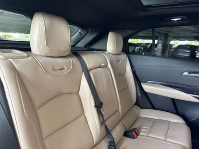 2024 Cadillac XT4 FWD Premium Luxury
