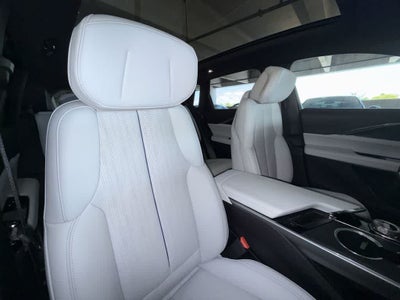 2024 Cadillac LYRIQ Luxury
