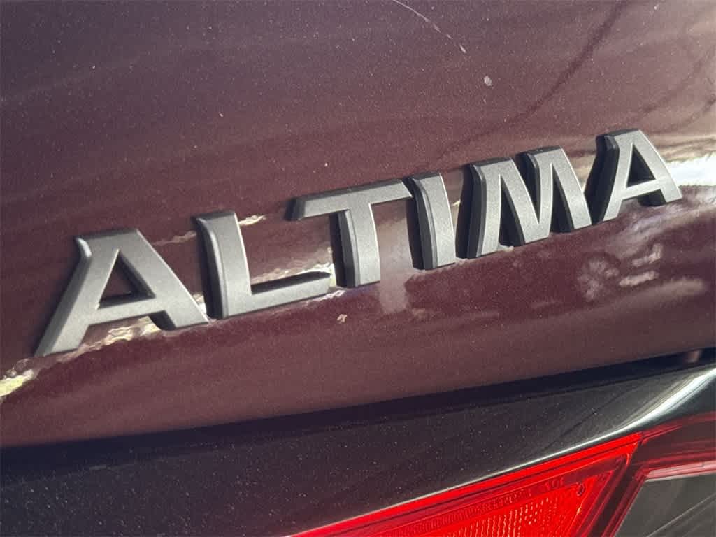 2025 Nissan Altima SV