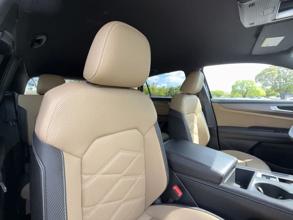 2024 Volkswagen Atlas Cross Sport 2.0T SE