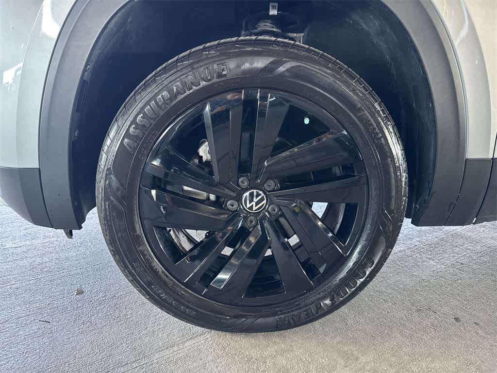 2022 Volkswagen Atlas Cross Sport 3.6L V6 SE w/Technology