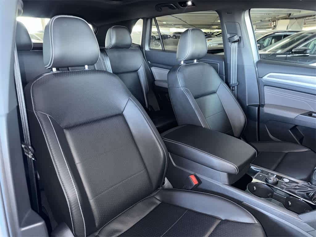 2022 Volkswagen Atlas Cross Sport 3.6L V6 SE w/Technology