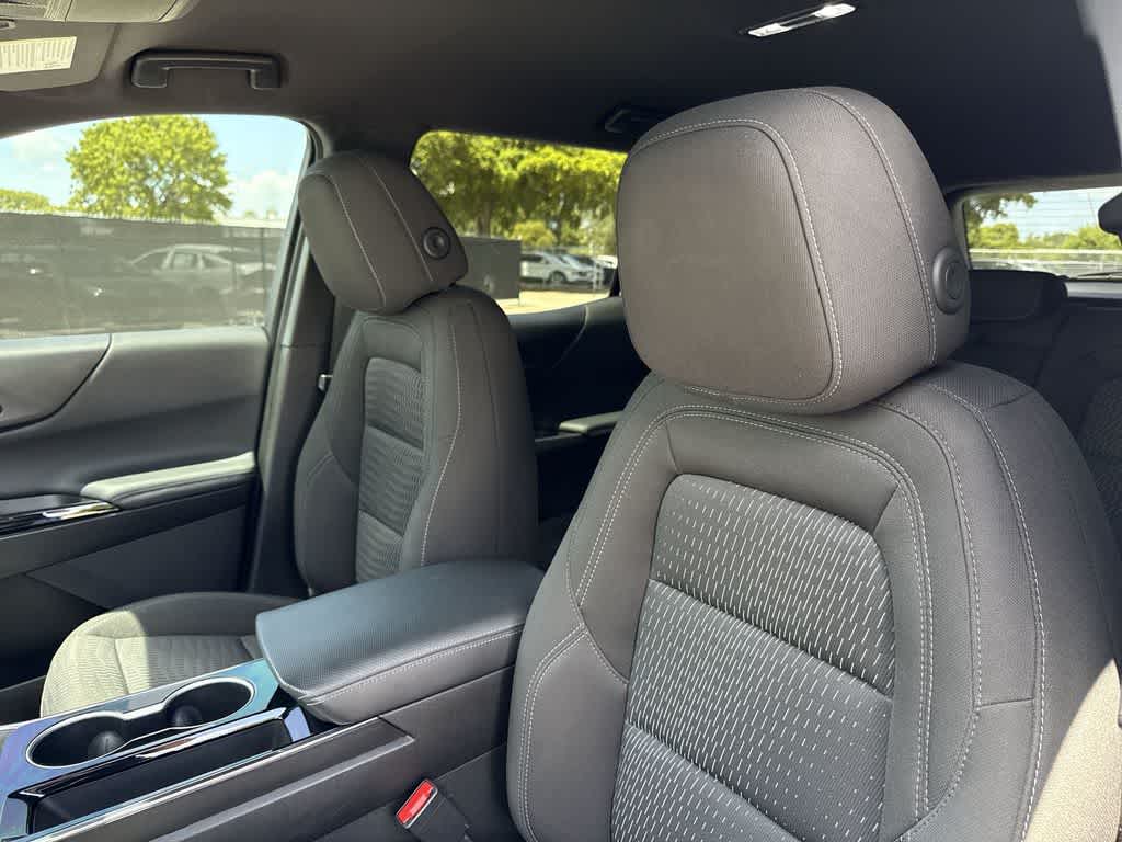 2025 Chevrolet Equinox FWD LT