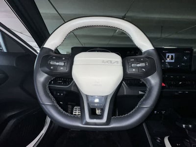 2025 Kia K4 GT-Line Turbo