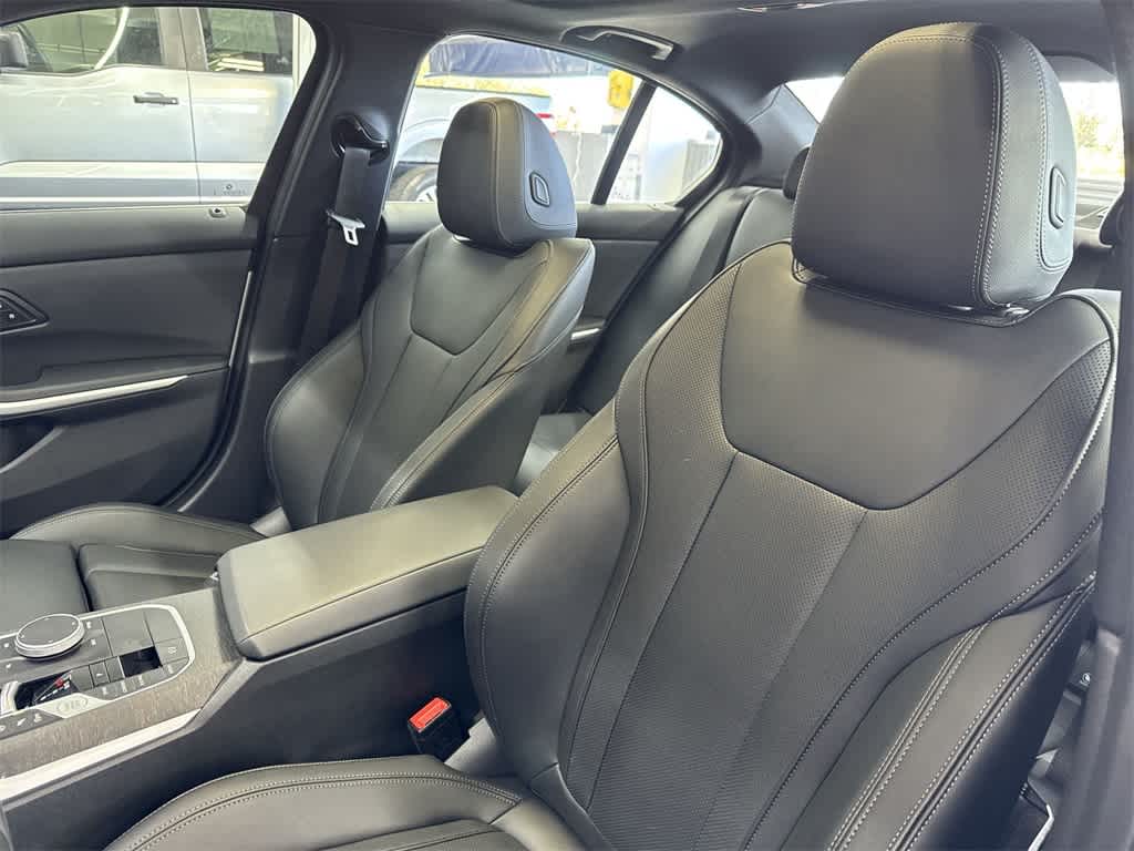 2024 BMW 3 Series 330i xDrive