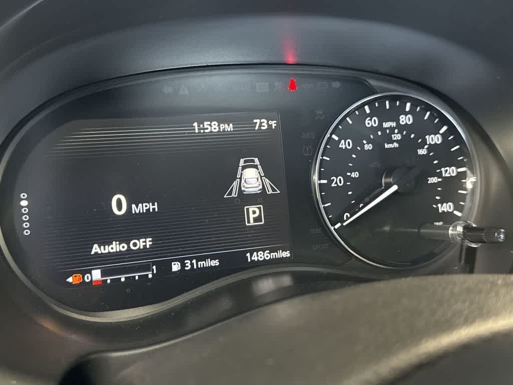 2023 Nissan Kicks SR