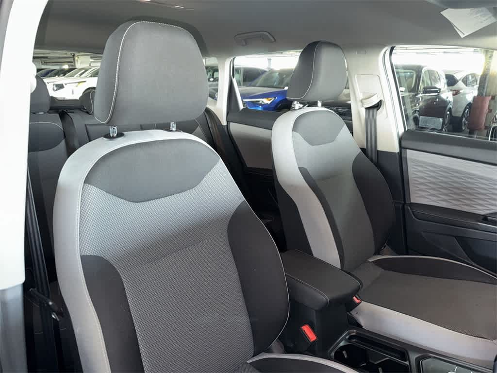 2024 Volkswagen Taos S