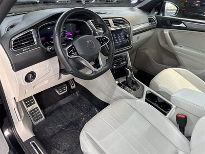 2024 Volkswagen Tiguan SE R-Line Black