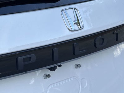 2024 Honda Pilot EX-L 8 Passenger