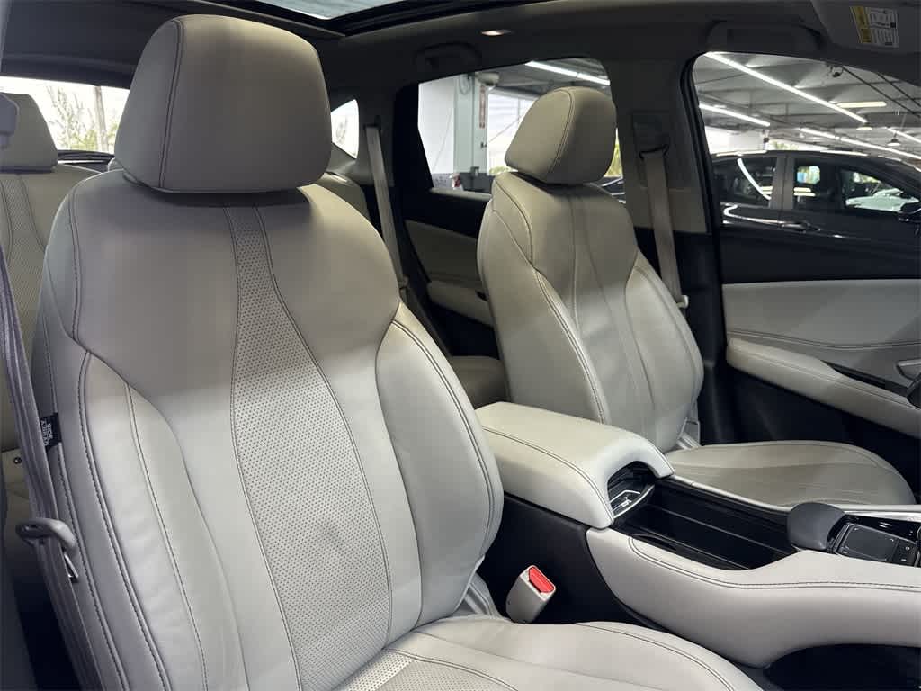 2023 Acura RDX w/Technology Package