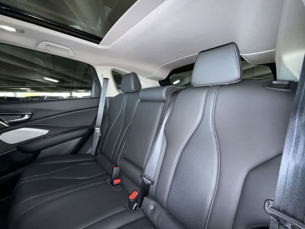 2025 Acura RDX w/Technology Package