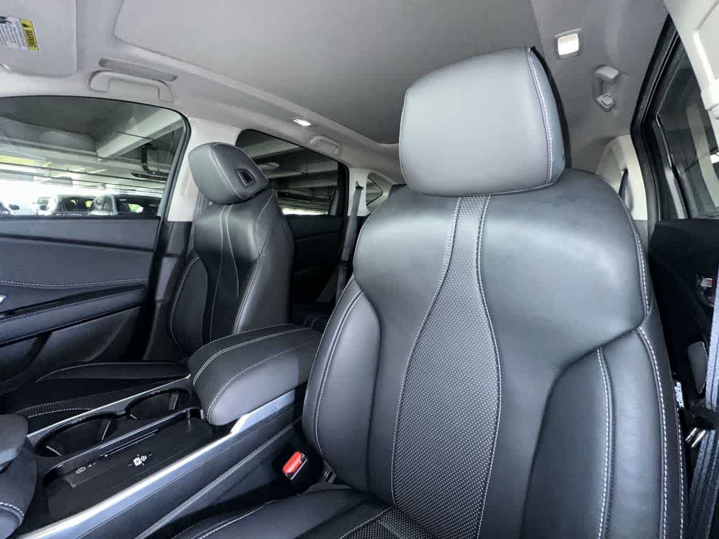 2025 Acura RDX w/Technology Package