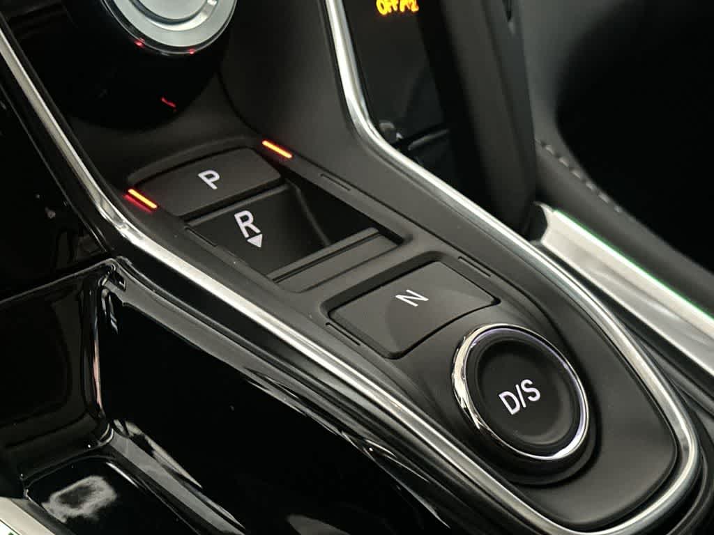 2025 Acura RDX w/Technology Package