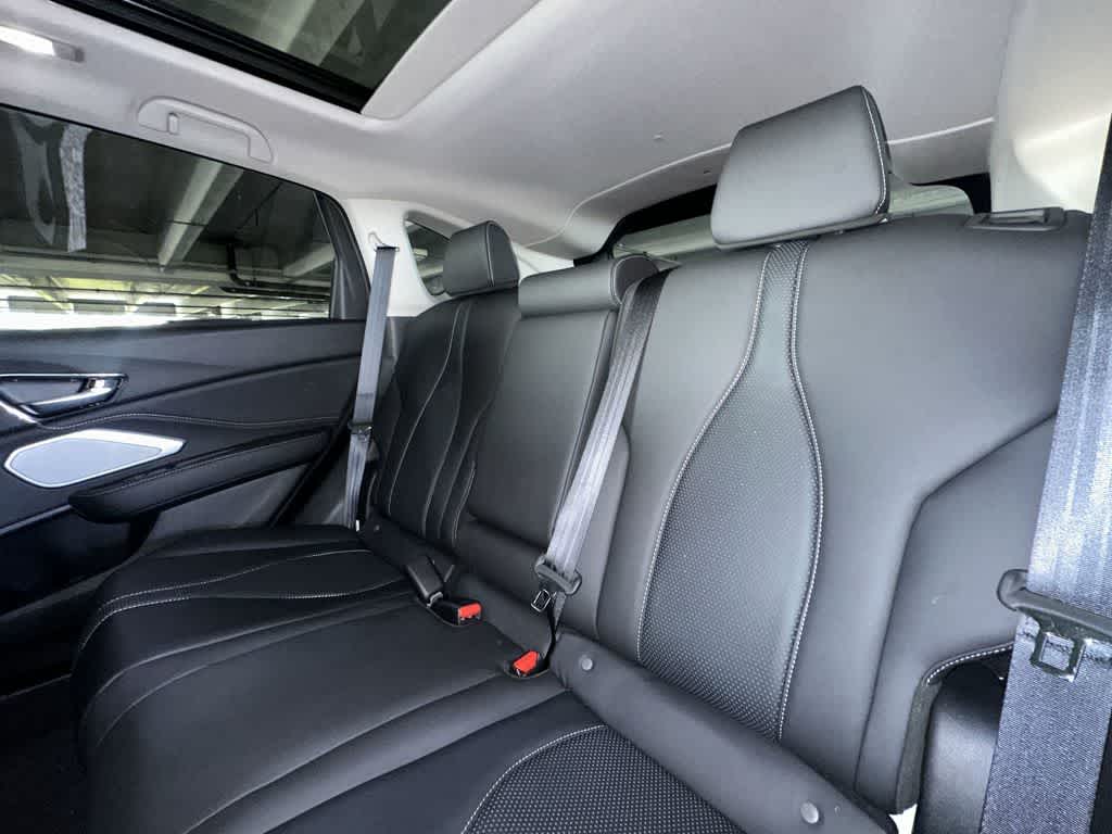 2025 Acura RDX w/Technology Package