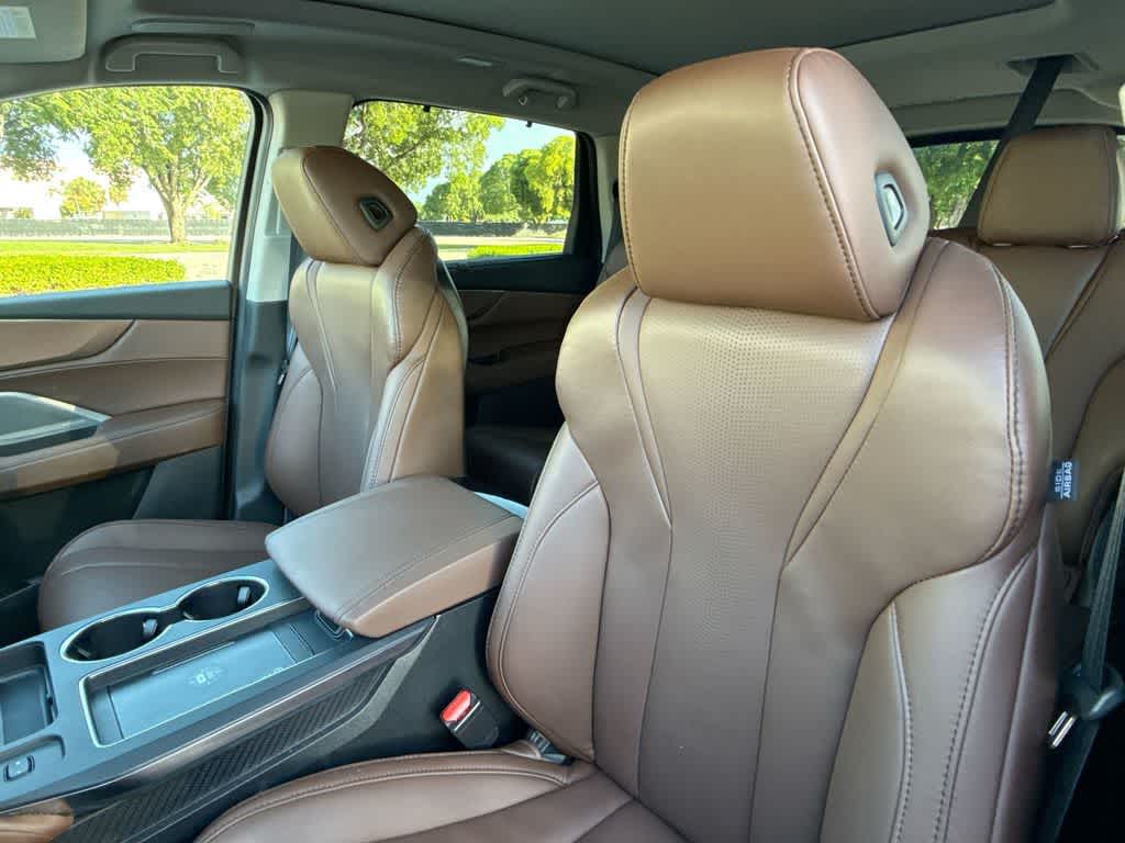 2025 Acura MDX w/Technology Package
