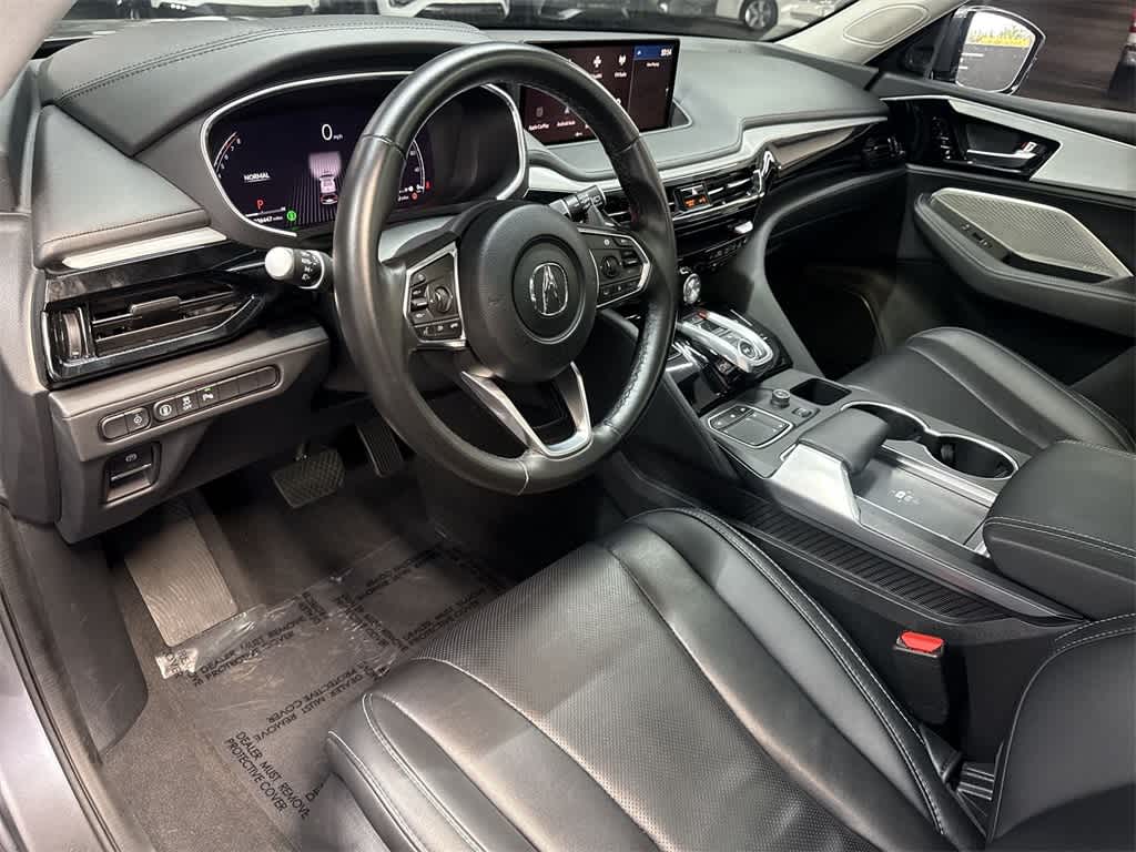 2023 Acura MDX w/Technology Package