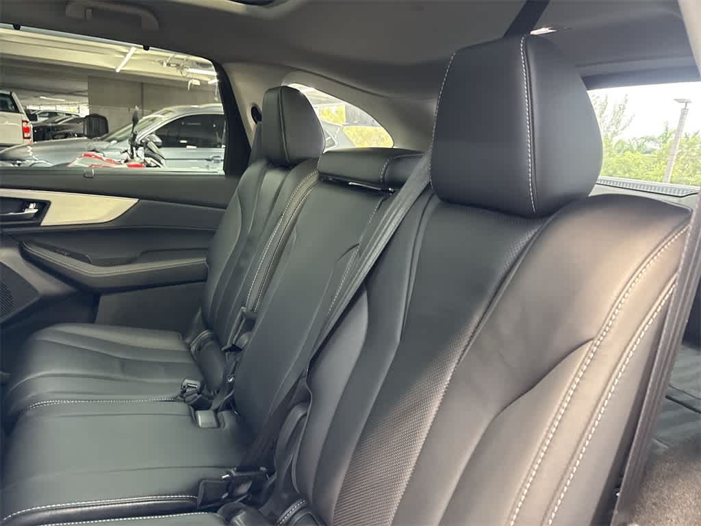 2023 Acura MDX w/Technology Package