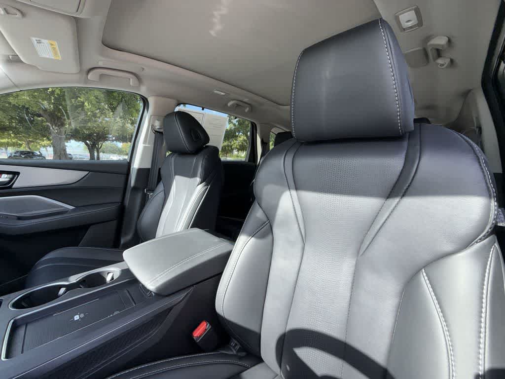 2025 Acura MDX w/Technology Package