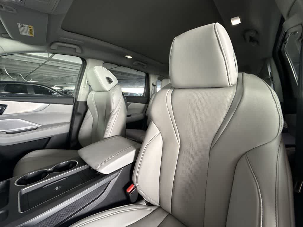 2026 Acura MDX w/Technology Package