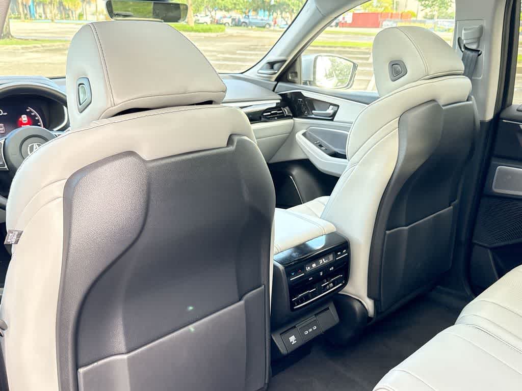2026 Acura MDX w/Technology Package