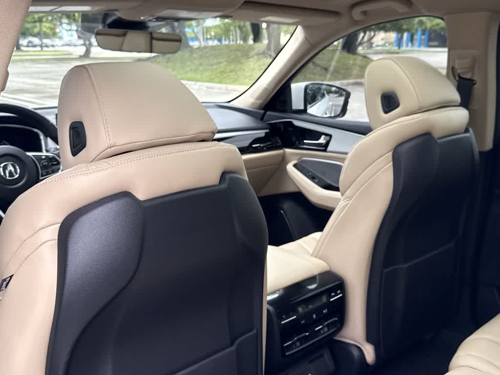 2024 Acura MDX w/Technology Package