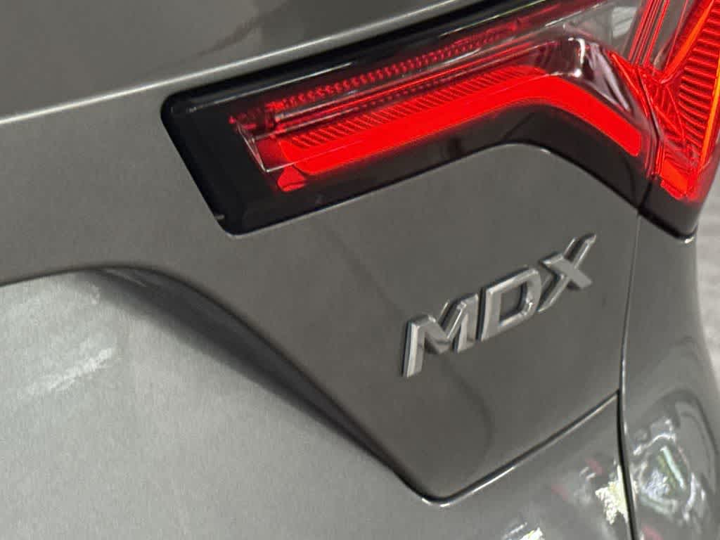 2025 Acura MDX w/Technology Package