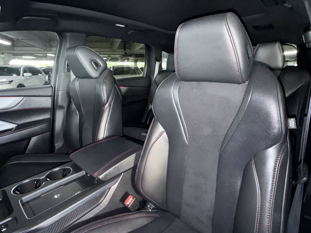 2025 Acura MDX w/A-Spec Package