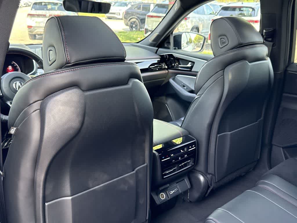 2023 Acura MDX w/A-Spec Package