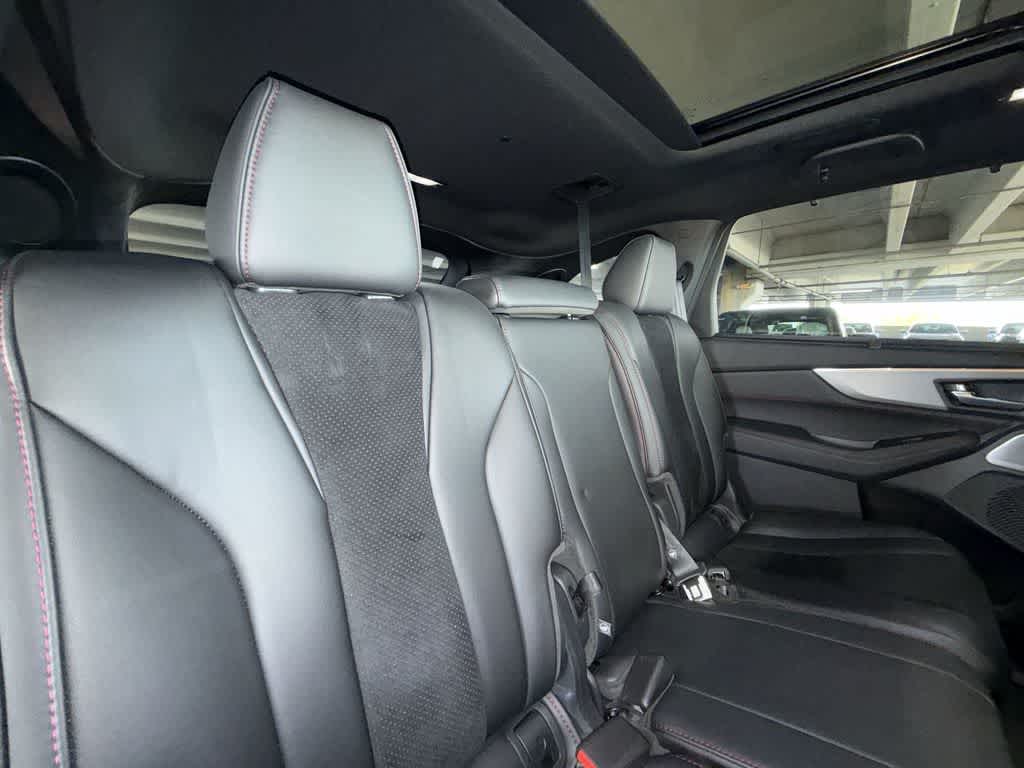 2025 Acura MDX w/A-Spec Package