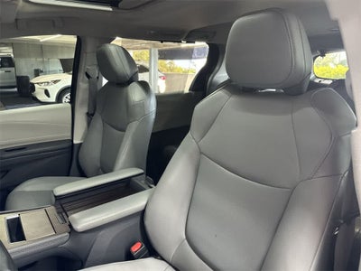 2022 Toyota Sienna XLE