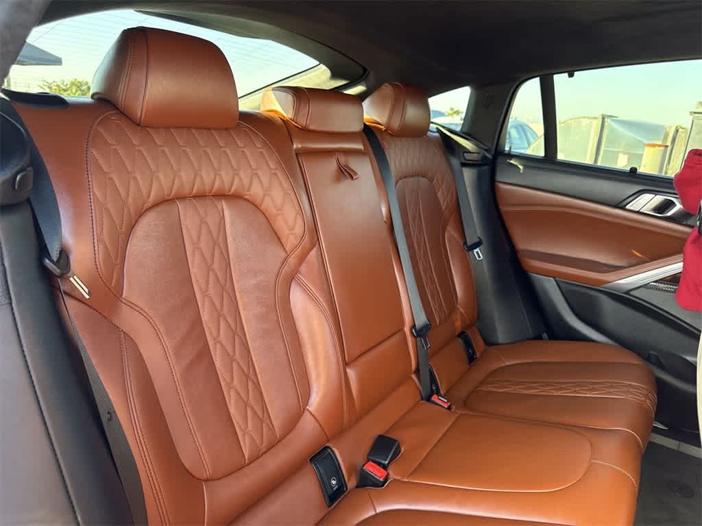 2023 BMW X6 M50i