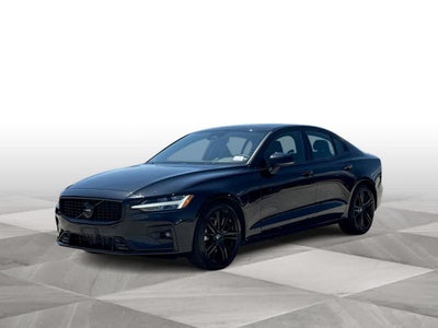 2024 Volvo S60 Plus Black Edition