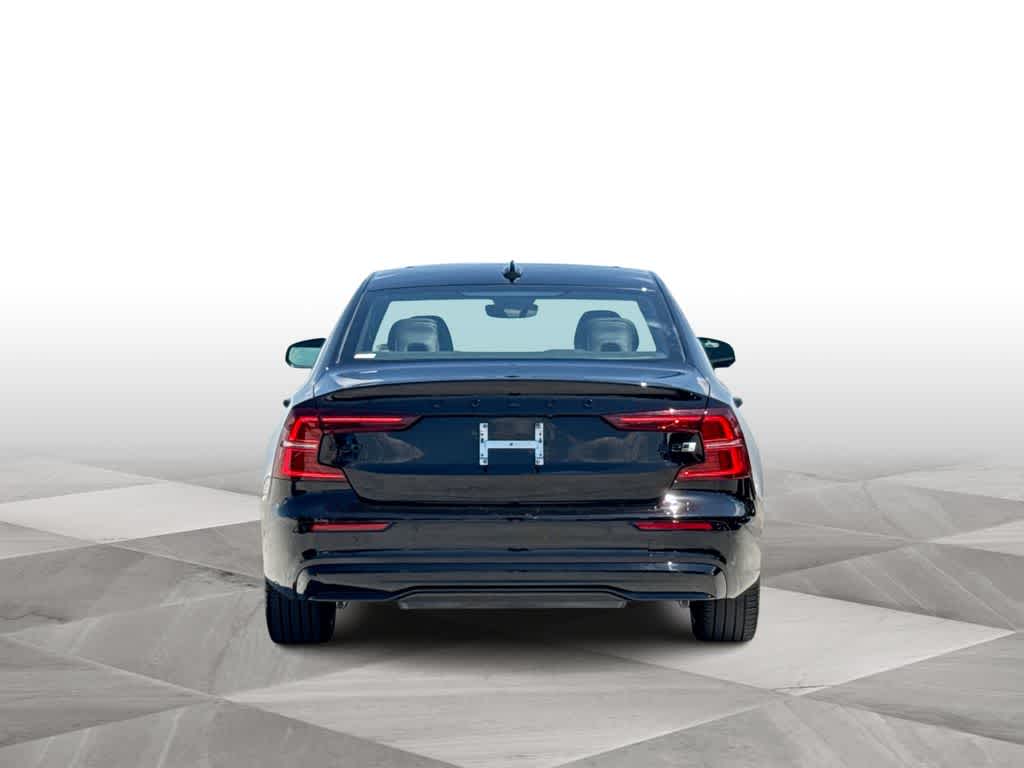 2024 Volvo S60 Plus Black Edition