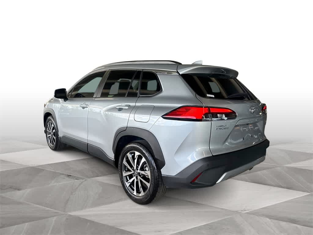 2024 Toyota Corolla Cross XLE