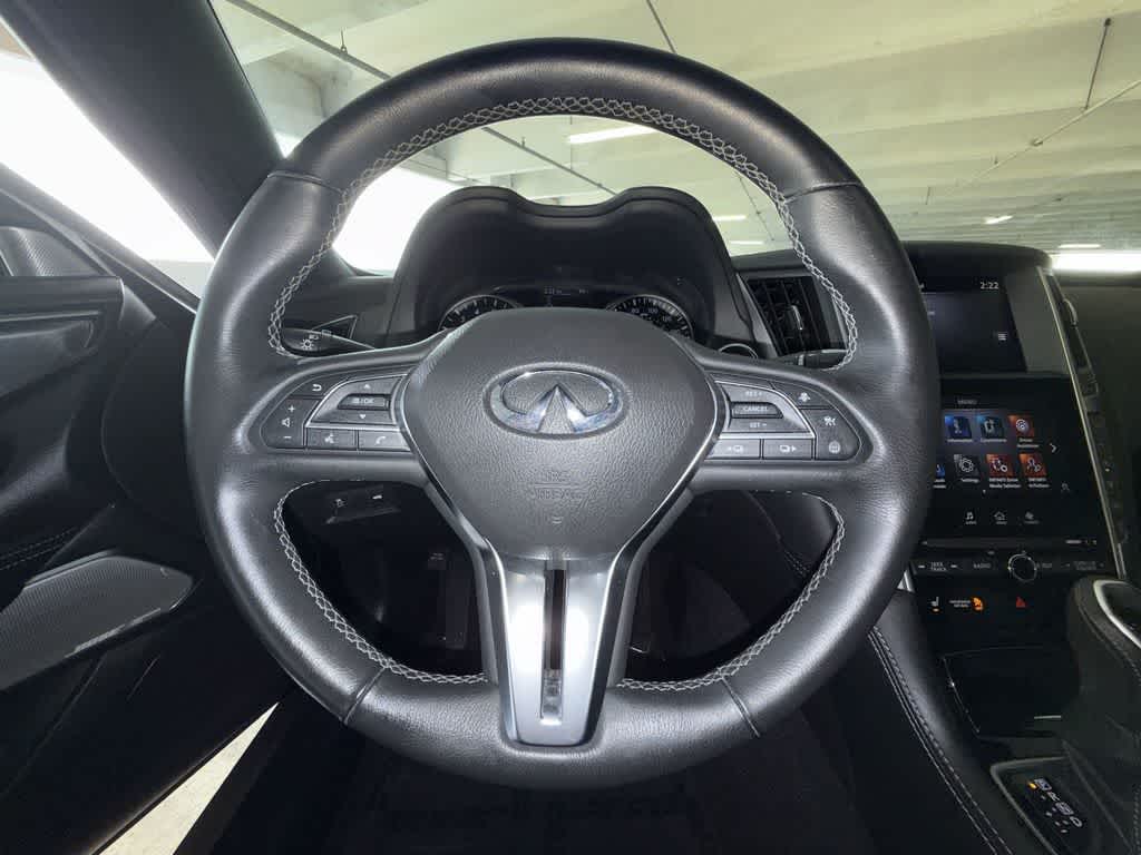 2022 INFINITI Q60 LUXE